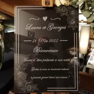 Panneau d'accueil en acrylique transparent