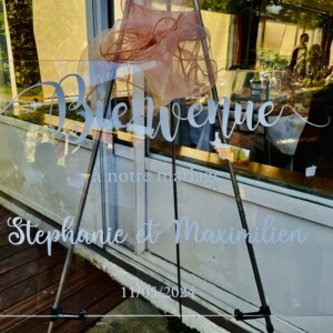 Panneau de bienvenue plexi